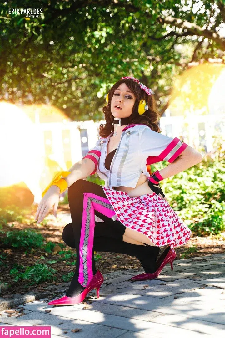 CrystAAHHL Onlyfans Photo Gallery 