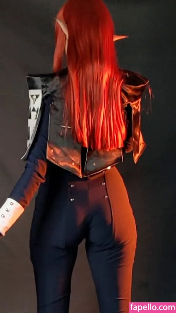 CrystAAHHL Onlyfans Photo Gallery 