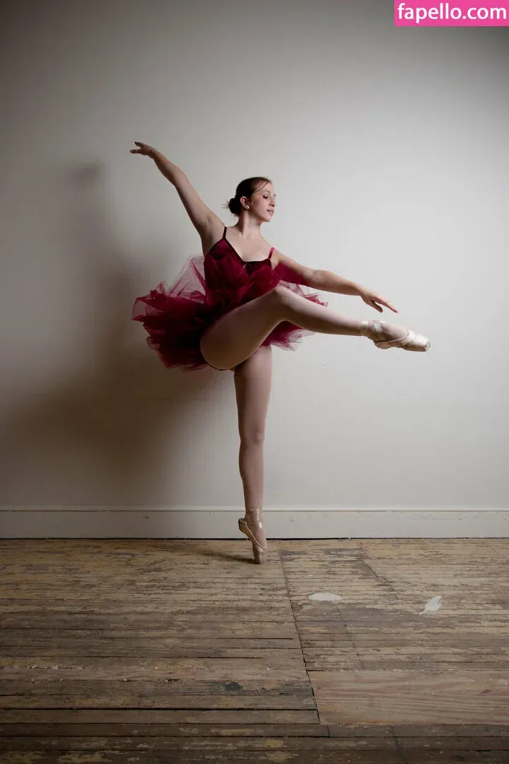 CrystAAHHL Onlyfans Photo Gallery 