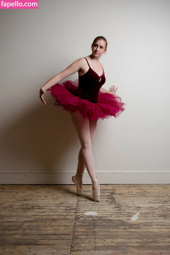 CrystAAHHL Onlyfans Photo Gallery 