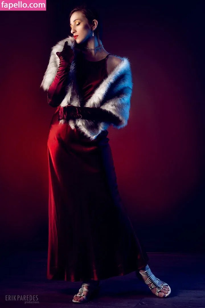 CrystAAHHL Onlyfans Photo Gallery 