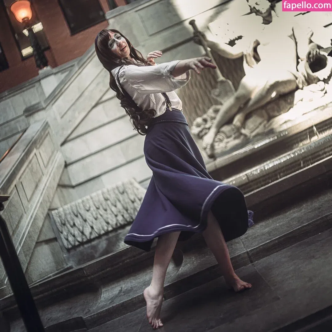 CrystAAHHL Onlyfans Photo Gallery 