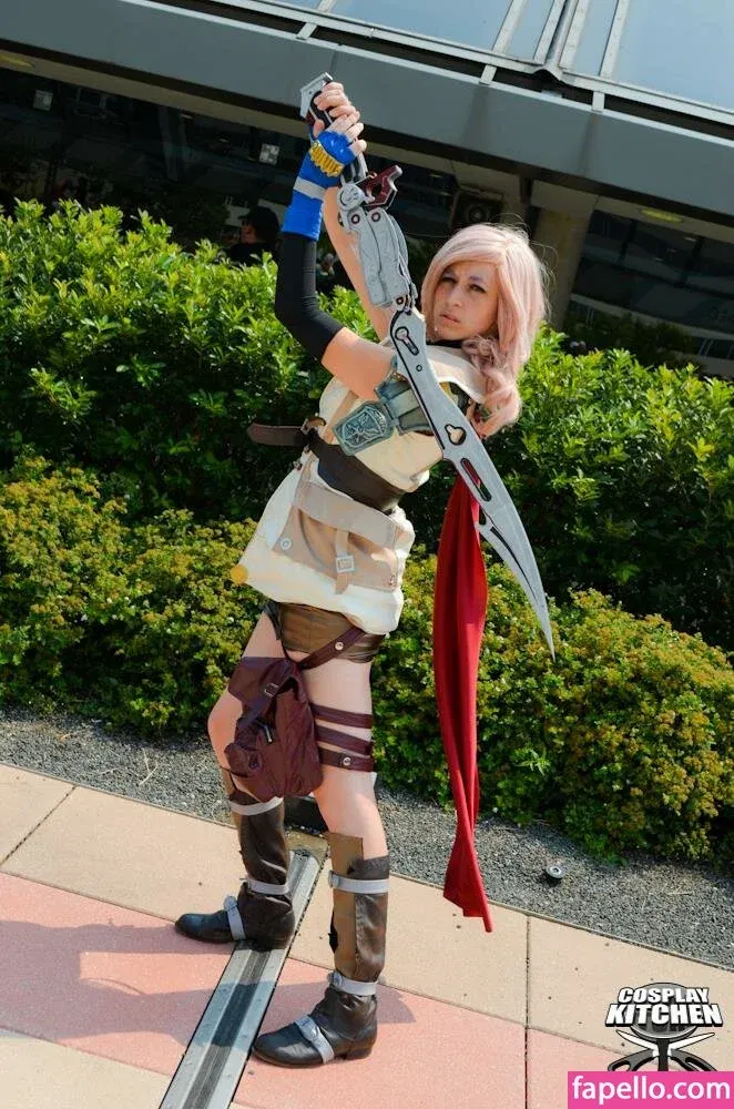 CrystAAHHL Onlyfans Photo Gallery 