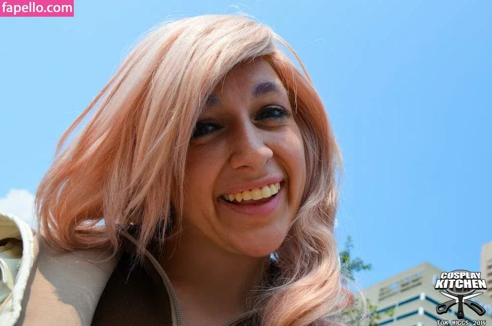 CrystAAHHL Onlyfans Photo Gallery 