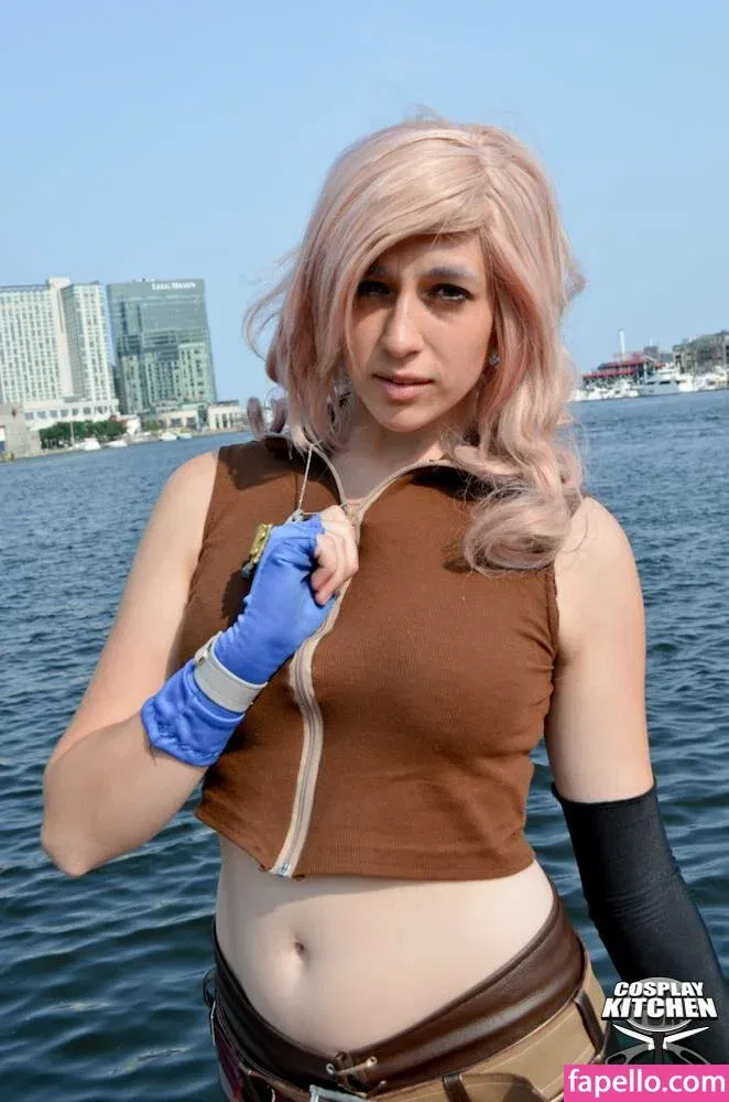 CrystAAHHL Onlyfans Photo Gallery 