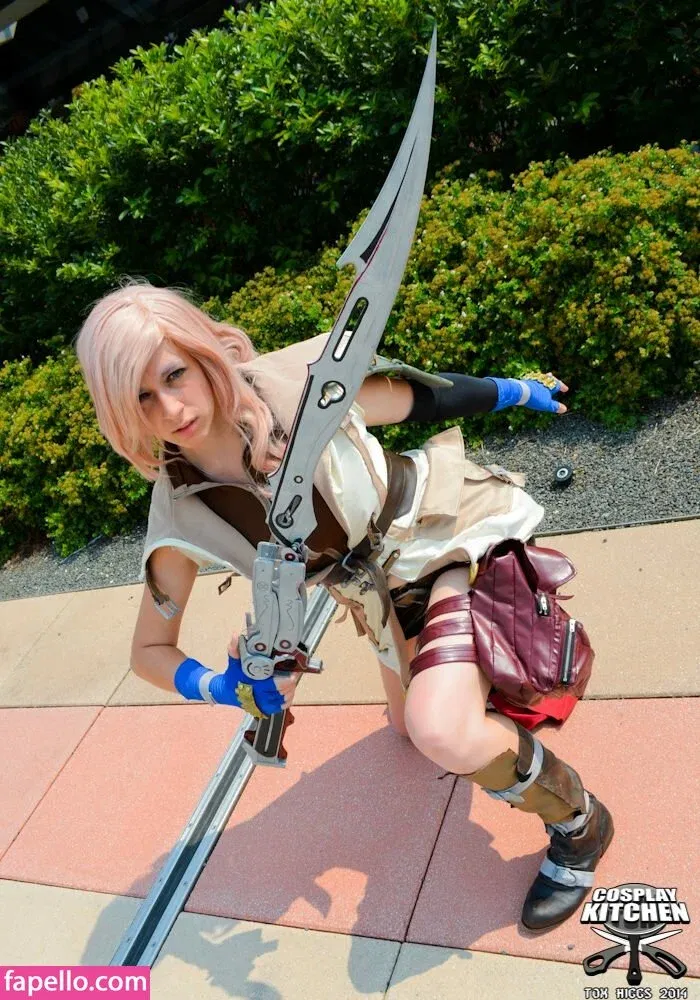 CrystAAHHL Onlyfans Photo Gallery 