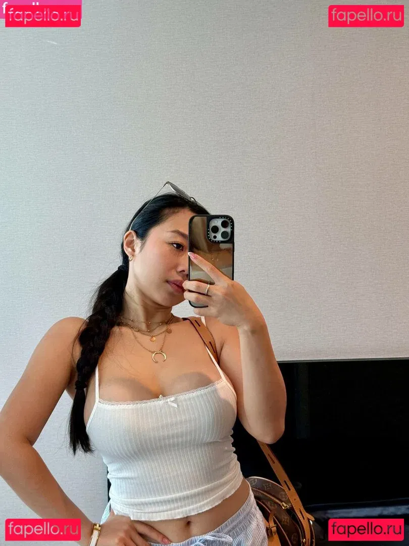 Sharon Wei Onlyfans Photo Gallery 