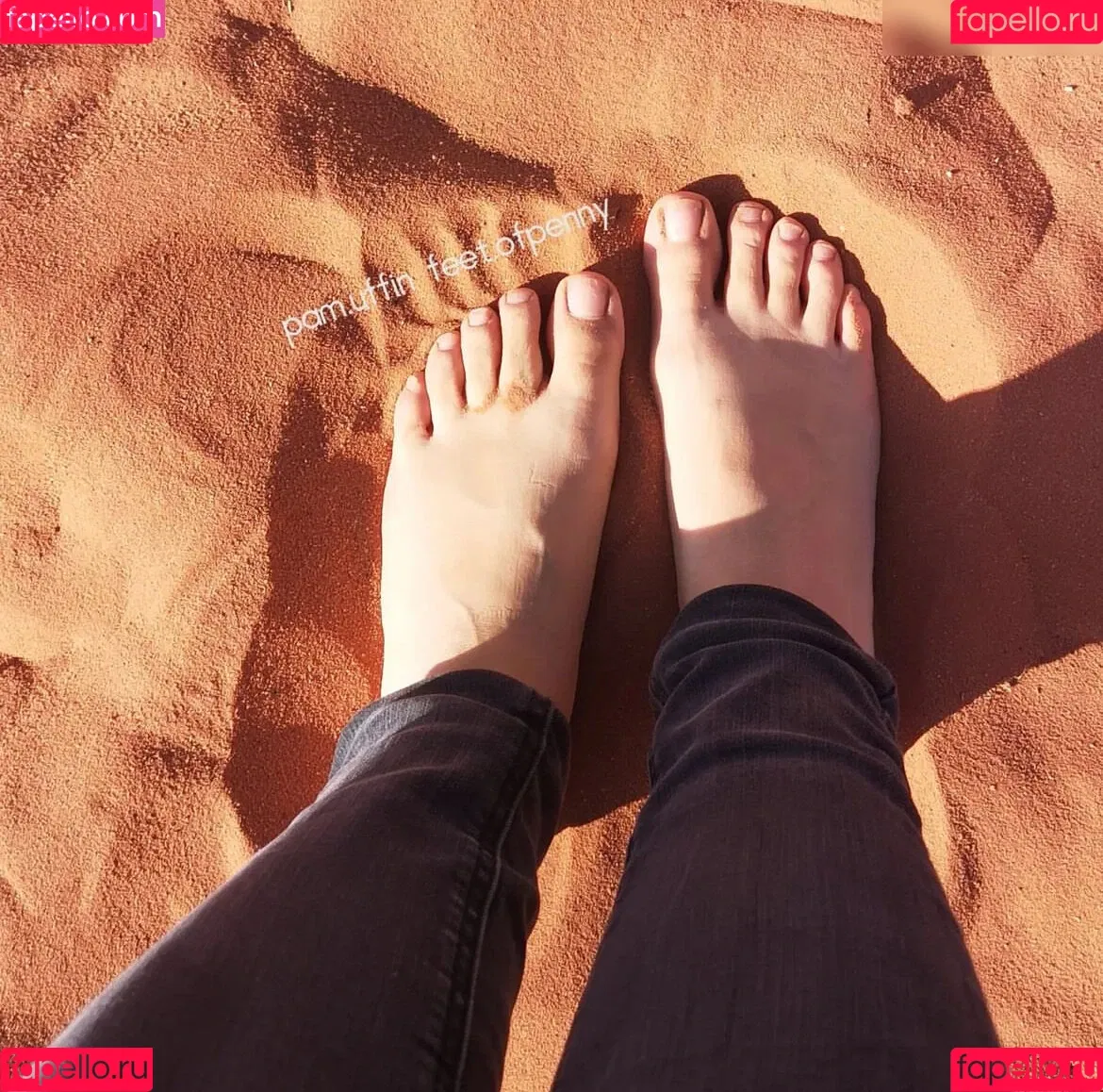 Feet of Penny Onlyfans Photo Gallery 