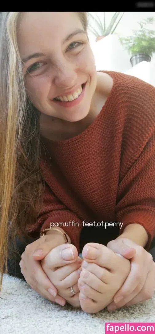 Feet of Penny Onlyfans Photo Gallery 