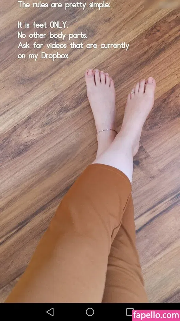 Feet of Penny Onlyfans Photo Gallery 