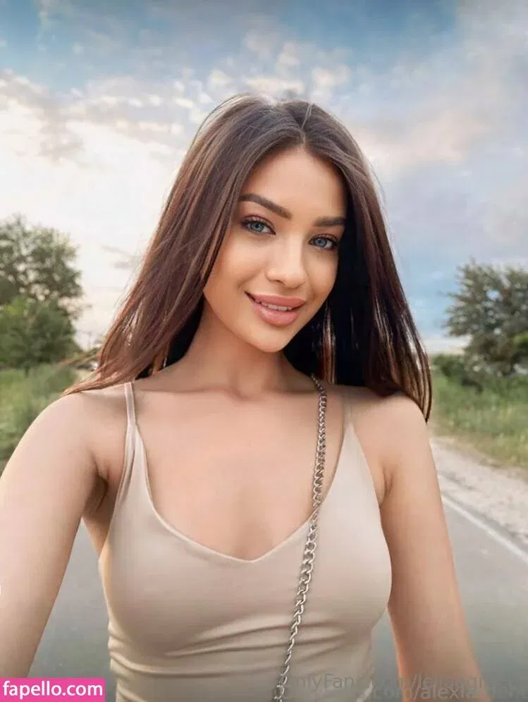 leilaagrace Onlyfans Photo Gallery 