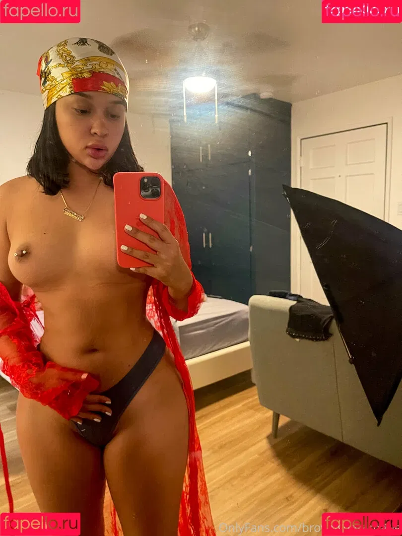belizeanprincesss Onlyfans Photo Gallery 