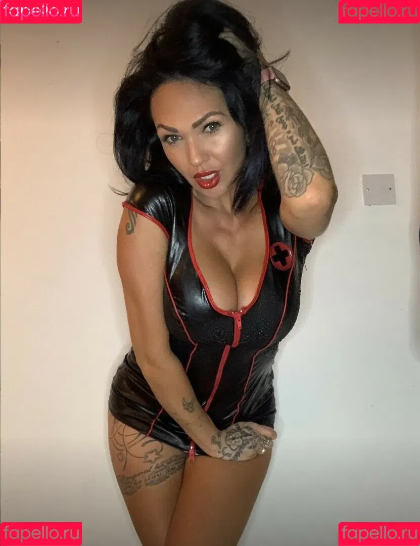 Camilla Jayne Onlyfans Photo Gallery 
