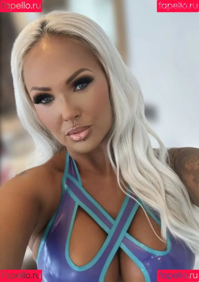 Camilla Jayne Onlyfans Photo Gallery 