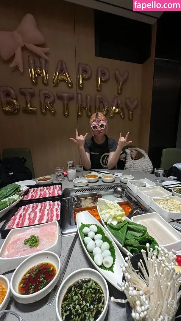 Porojin Onlyfans Photo Gallery 