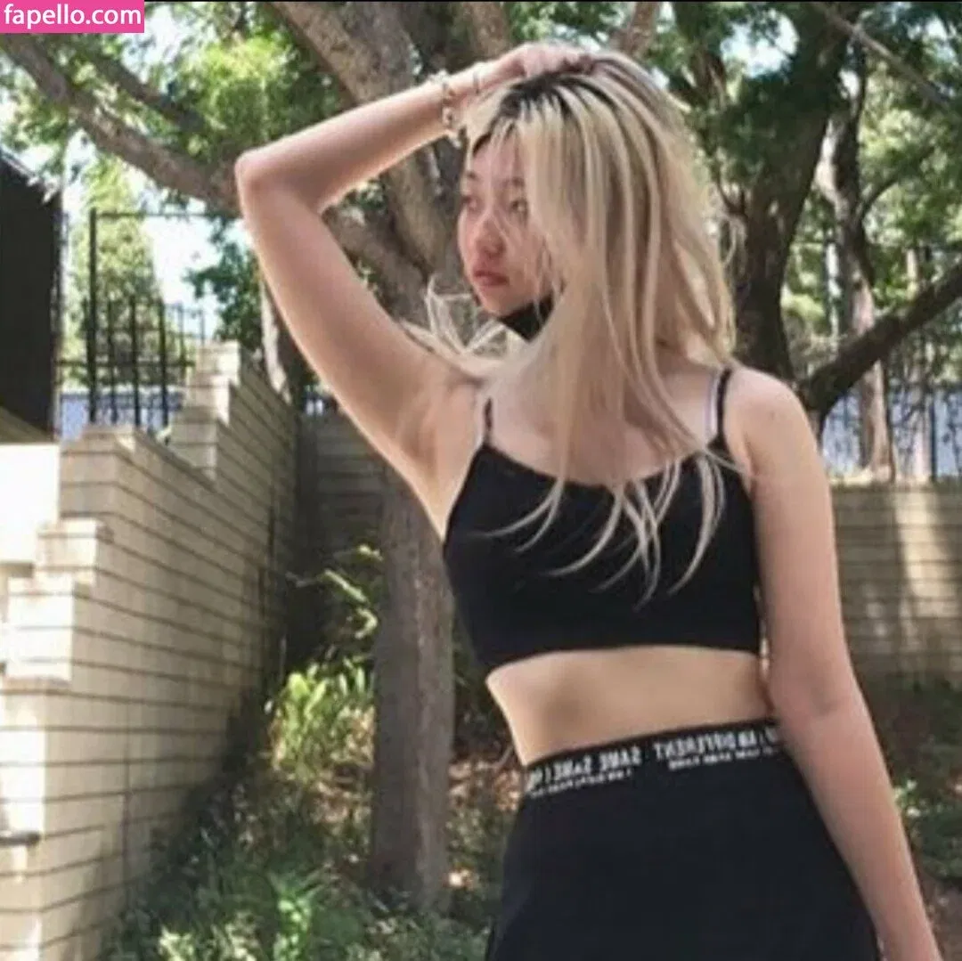 Porojin Onlyfans Photo Gallery 