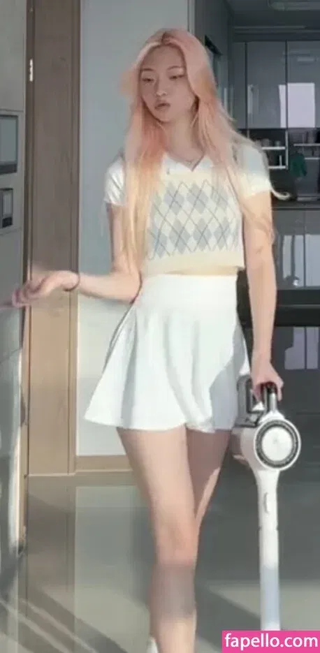 Porojin Onlyfans Photo Gallery 