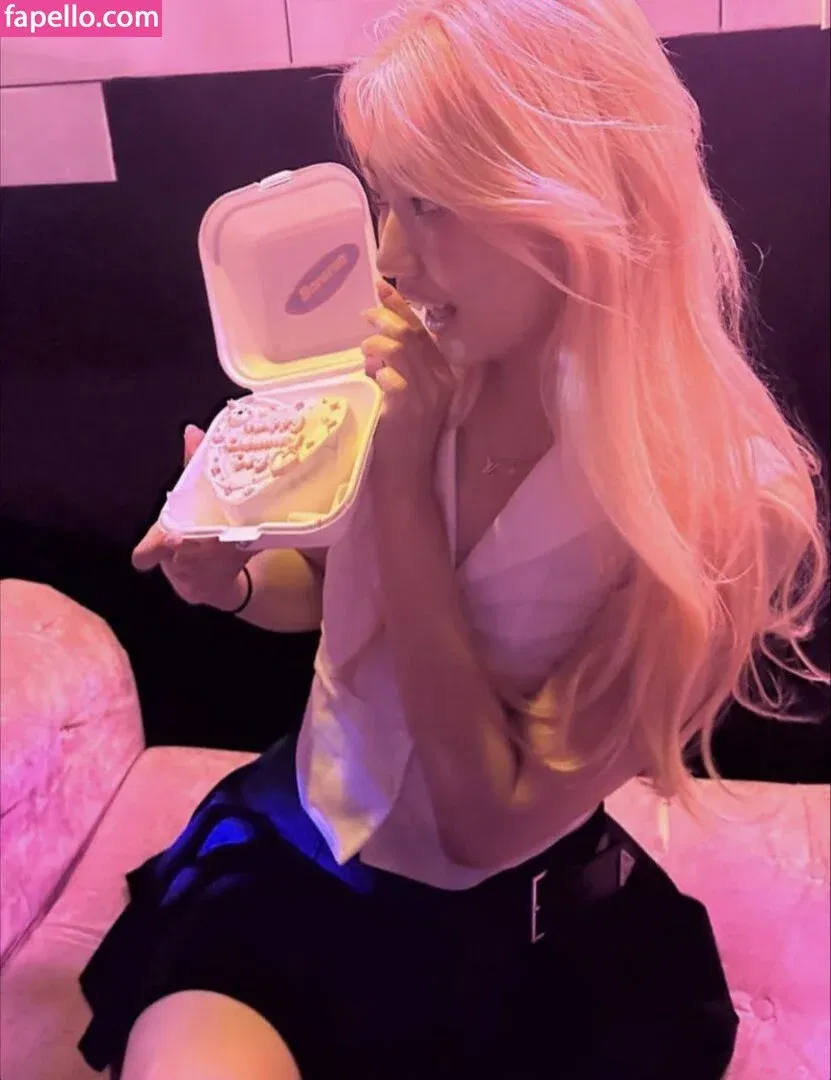 Porojin Onlyfans Photo Gallery 