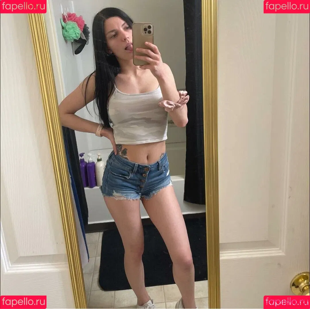 Sadie Blake Onlyfans Photo Gallery 