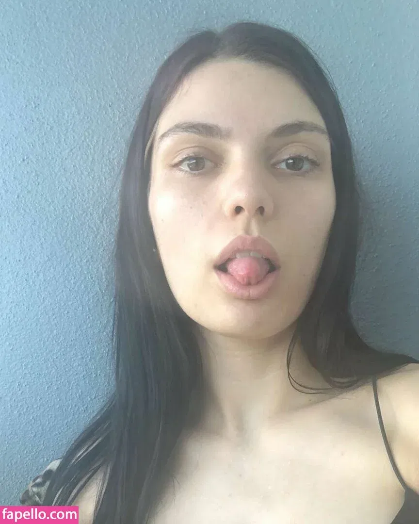 Sadie Blake Onlyfans Photo Gallery 