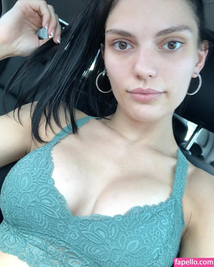 Sadie Blake Onlyfans Photo Gallery 