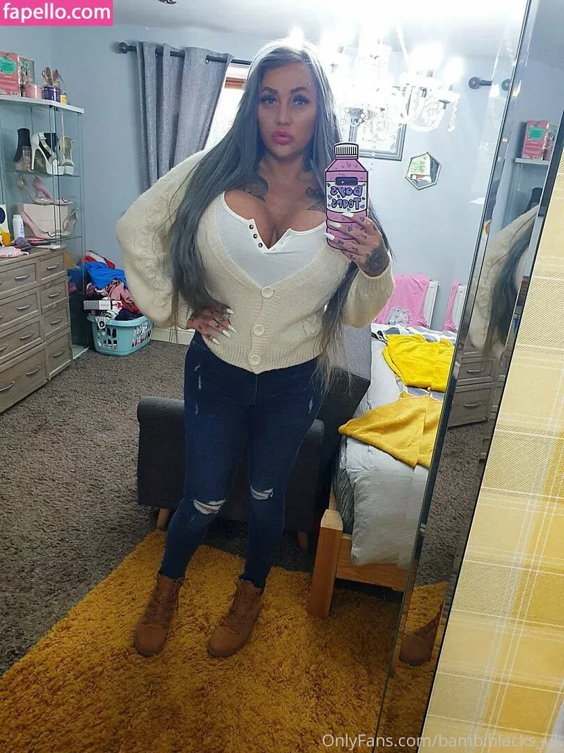 bigbustyblondeuk Onlyfans Photo Gallery 