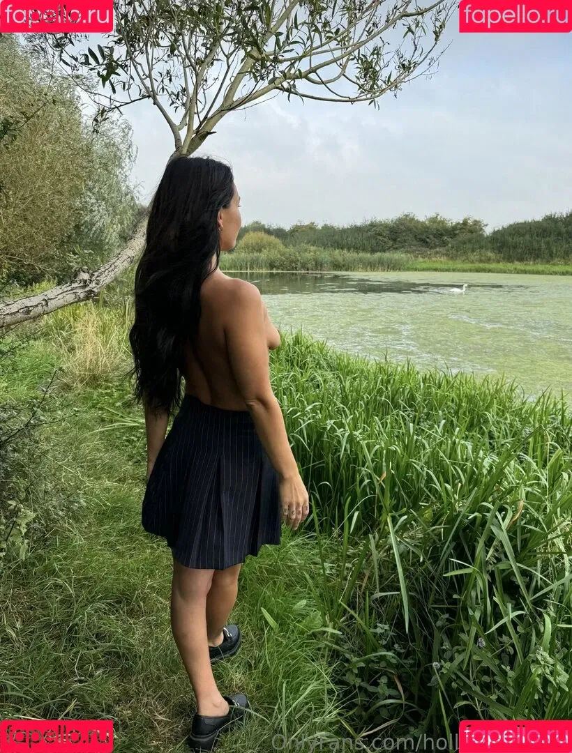 Holly Lauren 2.0 Onlyfans Photo Gallery 