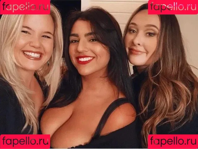Charlotte Godoy Onlyfans Photo Gallery 