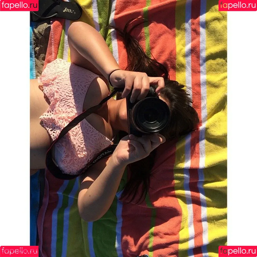 Charlotte Godoy Onlyfans Photo Gallery 