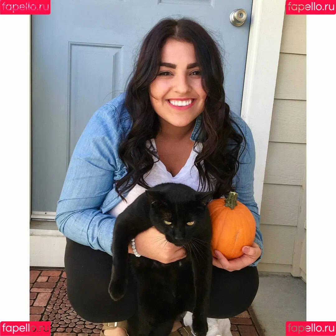 Charlotte Godoy Onlyfans Photo Gallery 