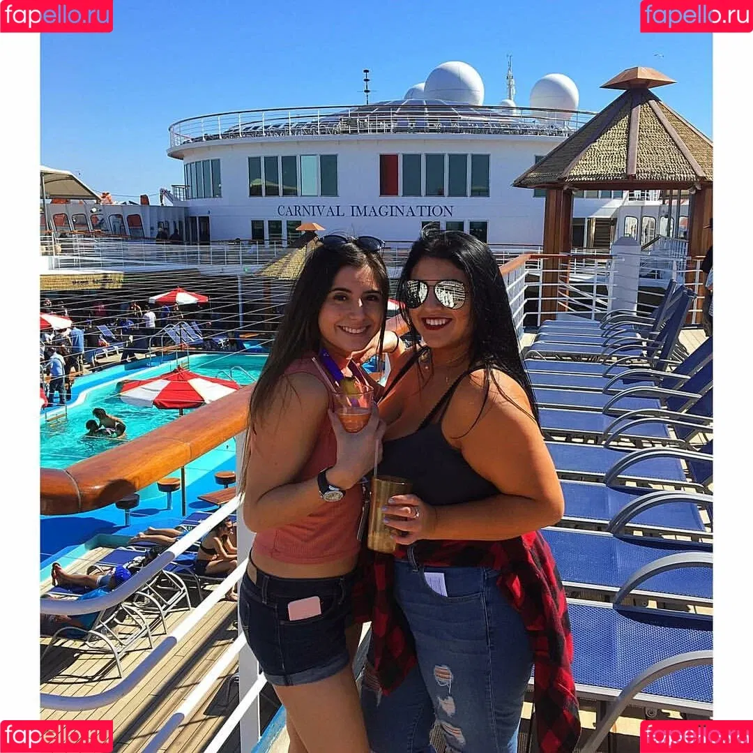 Charlotte Godoy Onlyfans Photo Gallery 