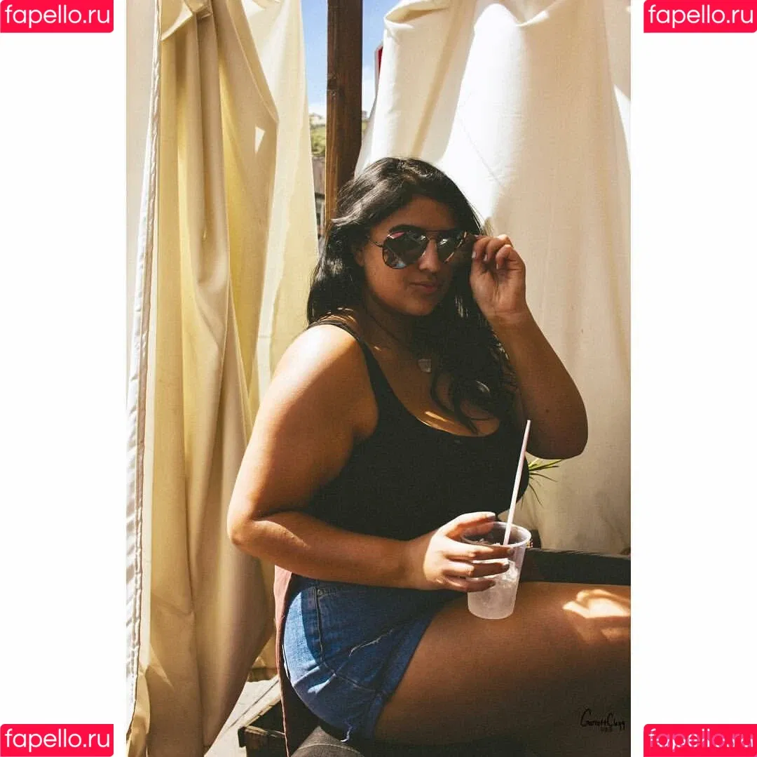 Charlotte Godoy Onlyfans Photo Gallery 