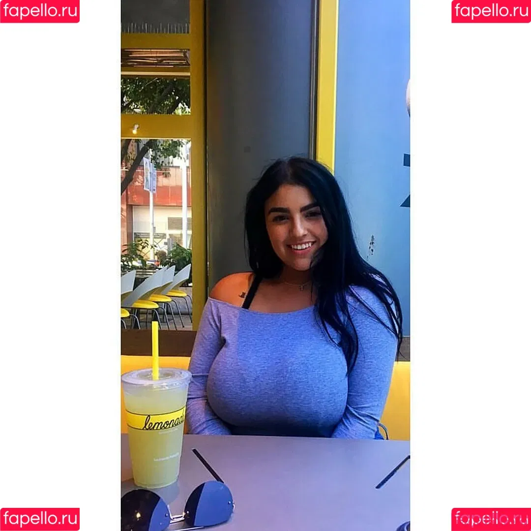 Charlotte Godoy Onlyfans Photo Gallery 