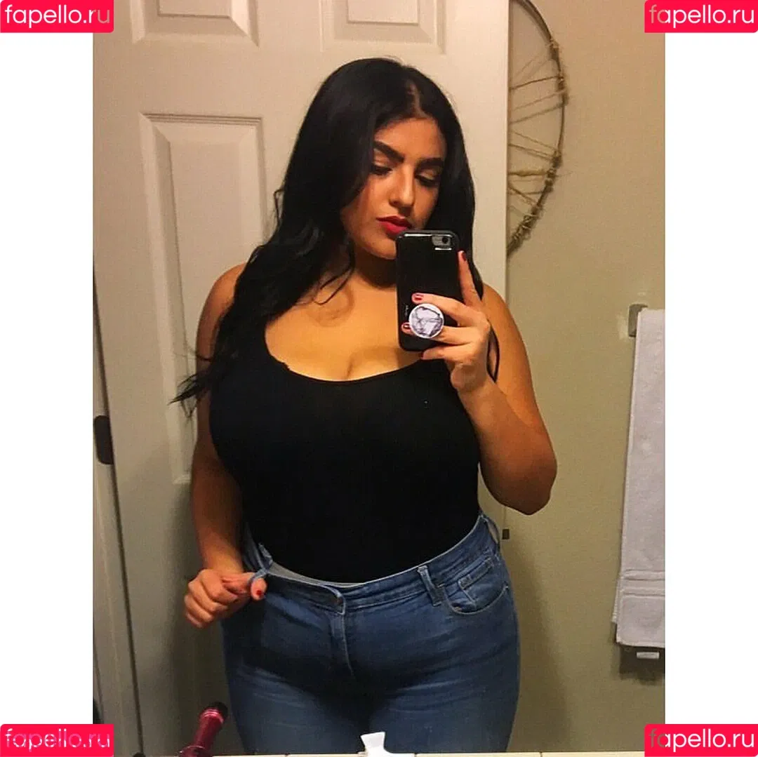 Charlotte Godoy Onlyfans Photo Gallery 