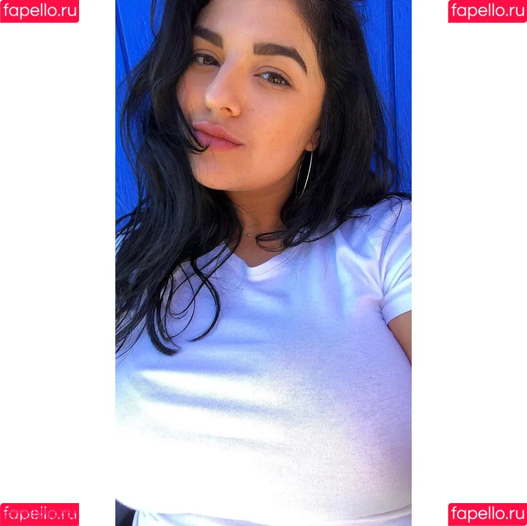 Charlotte Godoy Onlyfans Photo Gallery 