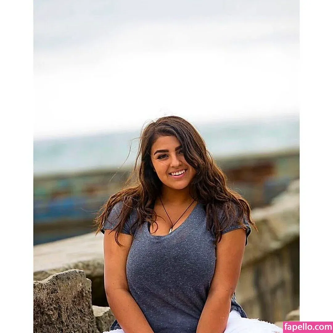 Charlotte Godoy Onlyfans Photo Gallery 