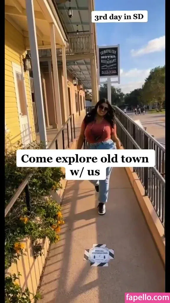 Charlotte Godoy Onlyfans Photo Gallery 