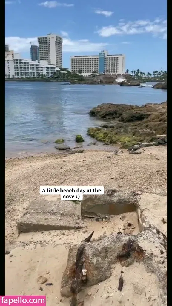 Charlotte Godoy Onlyfans Photo Gallery 