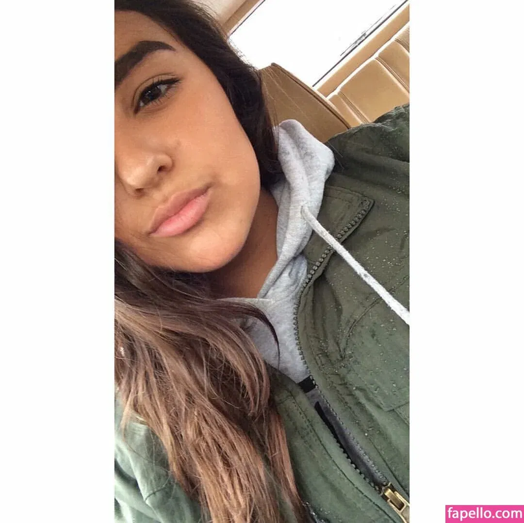 Charlotte Godoy Onlyfans Photo Gallery 