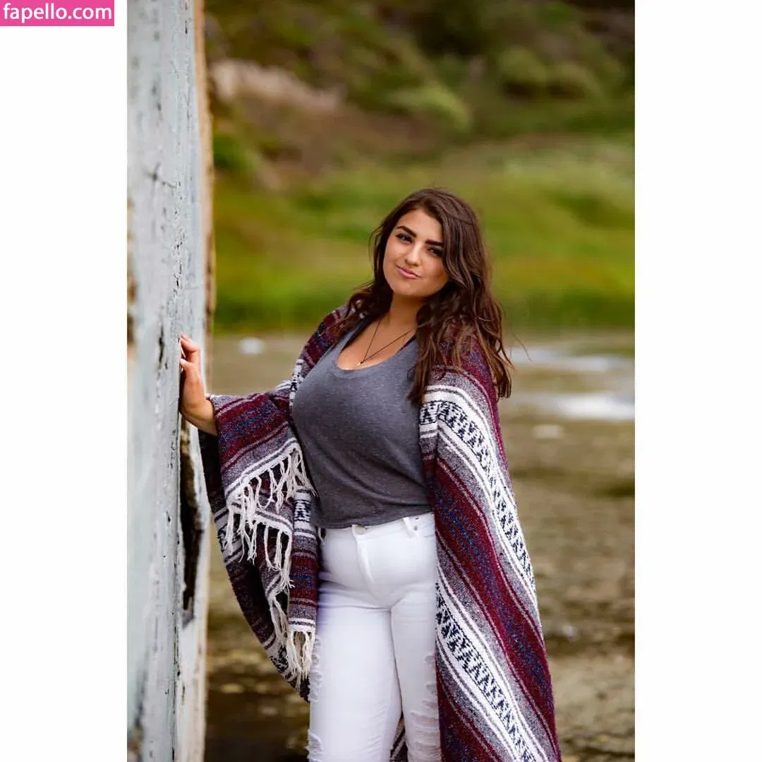 Charlotte Godoy Onlyfans Photo Gallery 