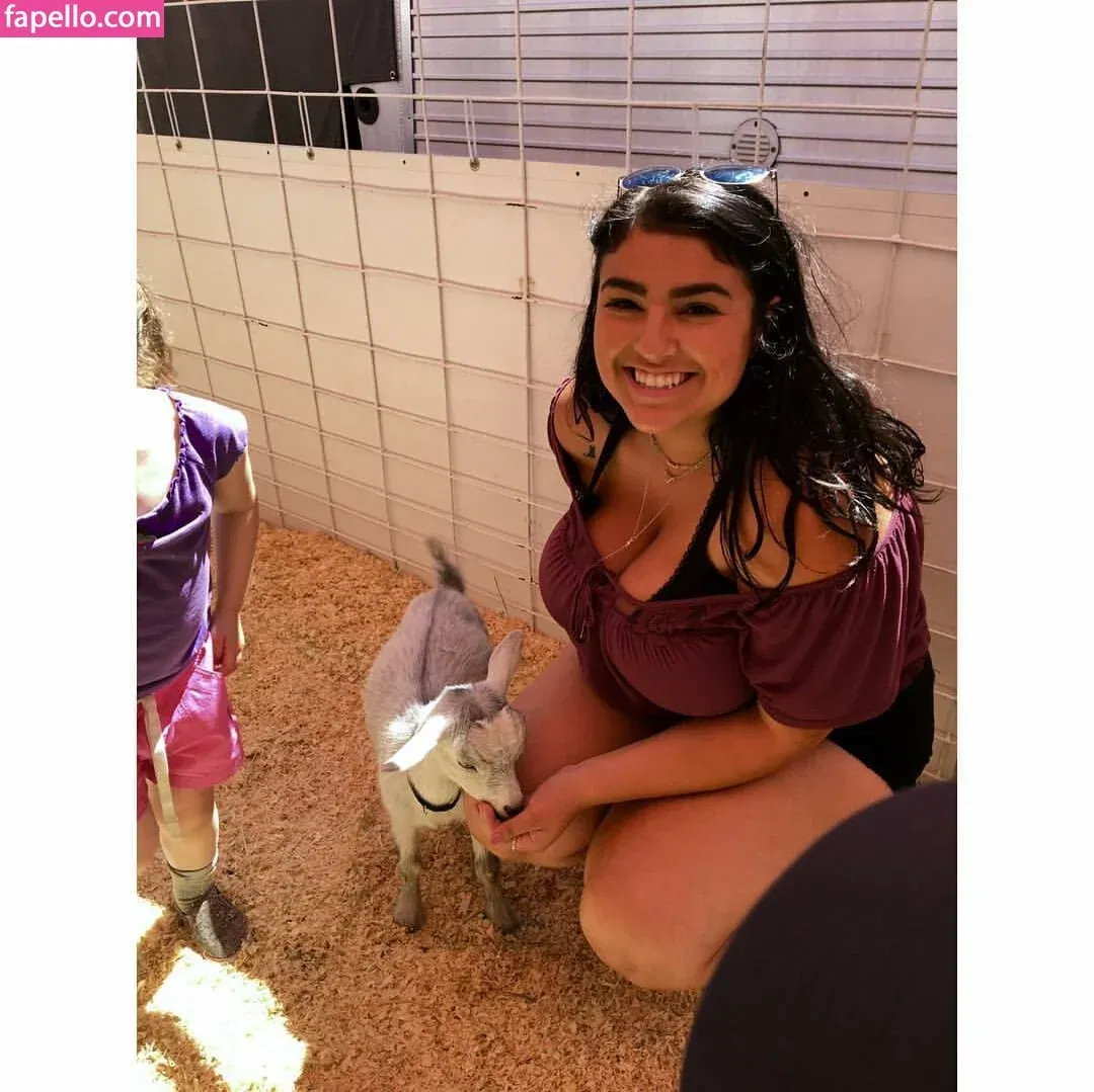 Charlotte Godoy Onlyfans Photo Gallery 