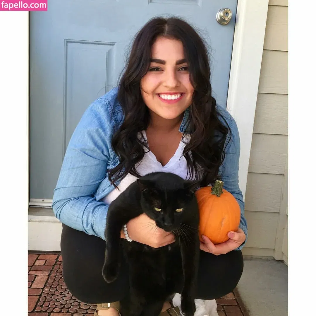 Charlotte Godoy Onlyfans Photo Gallery 