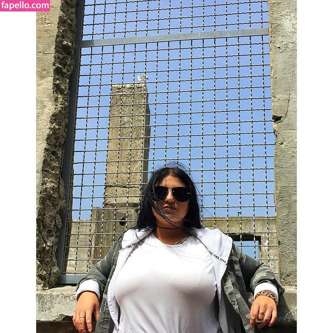 Charlotte Godoy Onlyfans Photo Gallery 