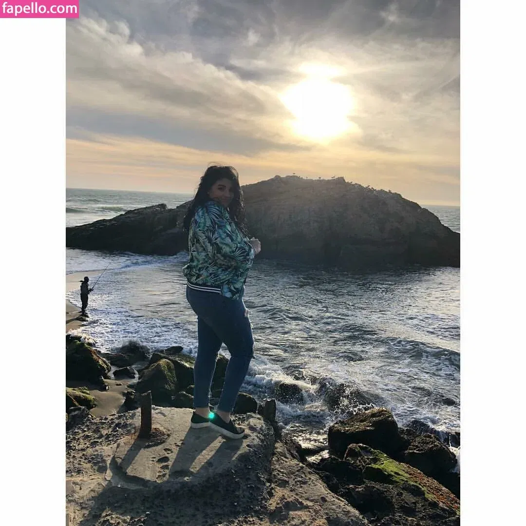 Charlotte Godoy Onlyfans Photo Gallery 