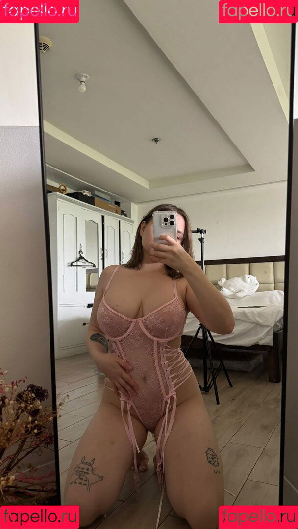 Taniikcrystal Onlyfans Photo Gallery 