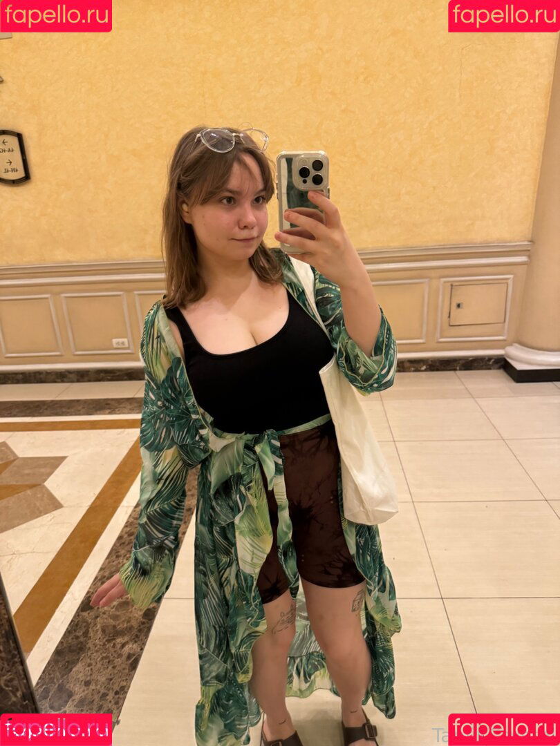 Taniikcrystal Onlyfans Photo Gallery 