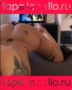 aks4vage Onlyfans Photo Gallery 