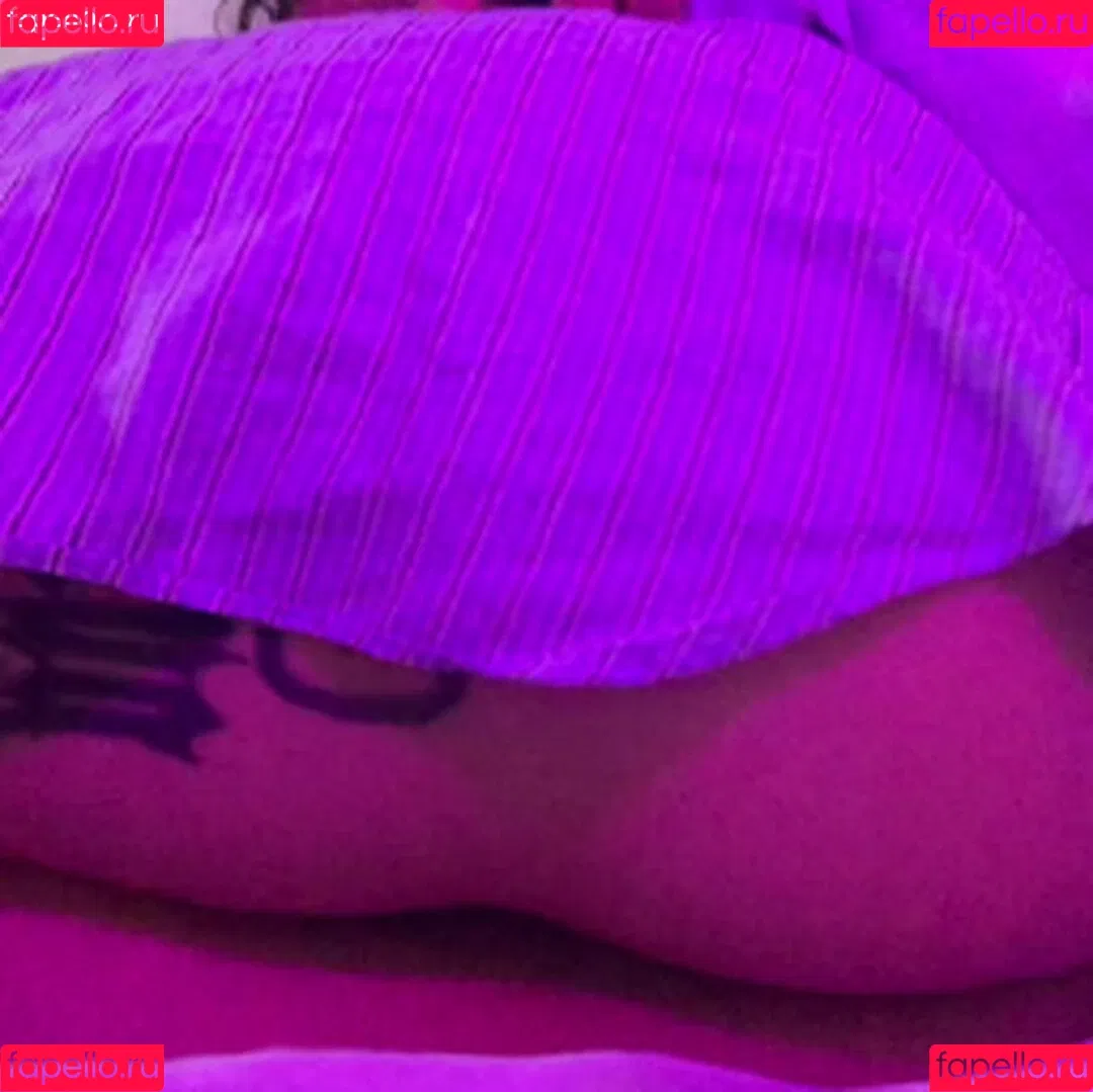 aks4vage Onlyfans Photo Gallery 