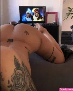 aks4vage Onlyfans Photo Gallery 