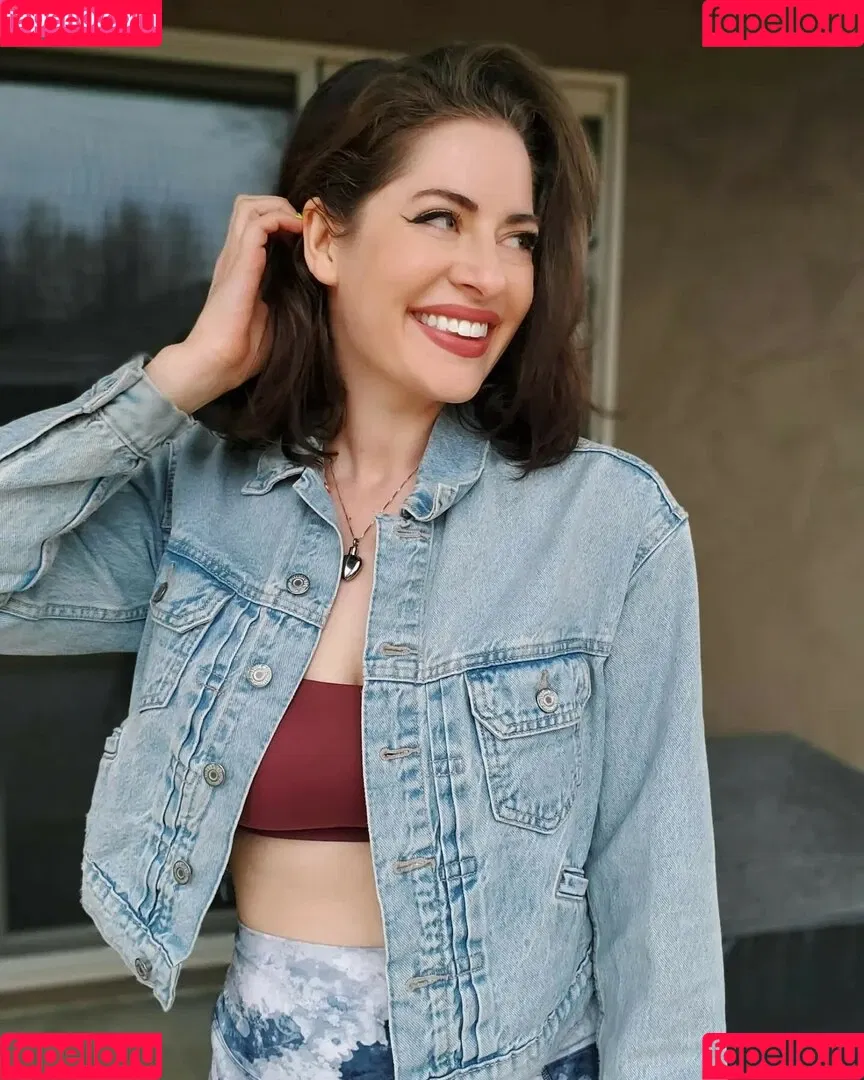 KatiePetersPlays Onlyfans Photo Gallery 